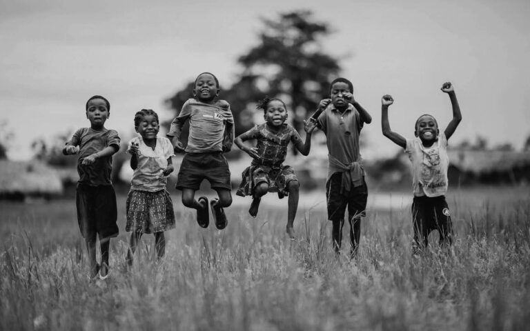 african-children-jumping